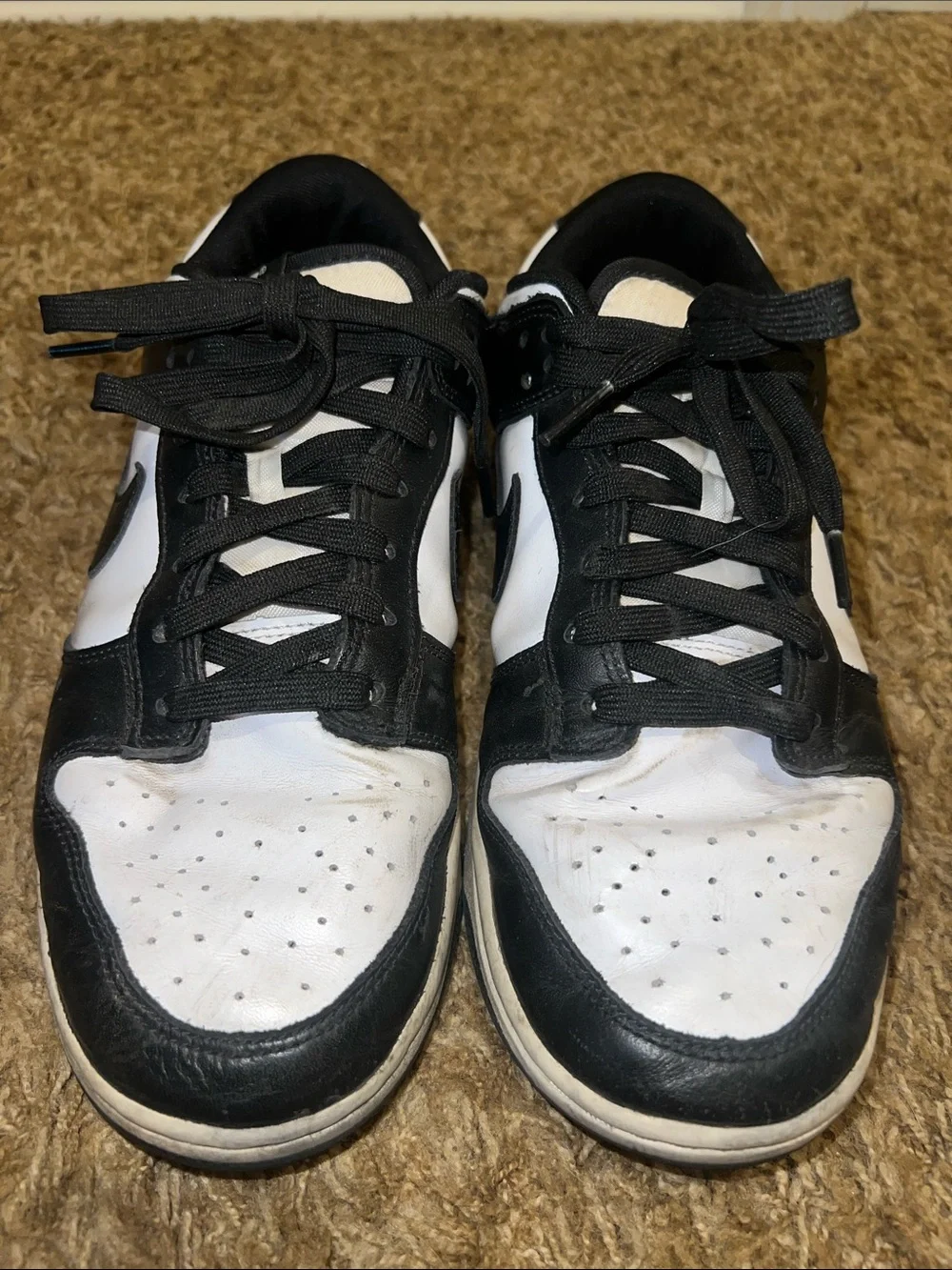 Nike “Panda” Men’s Black & White Low Dunk Sneakers — Classic Swoosh Design